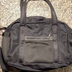 Lululemon Everywhere Duffel gym bag